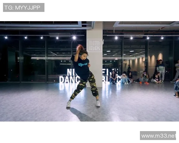 街舞盛宴:深入了解西安街舞队员的独特才华与个人风采 街舞盛宴:深入了解西安街舞队员的独特才华与个人风采