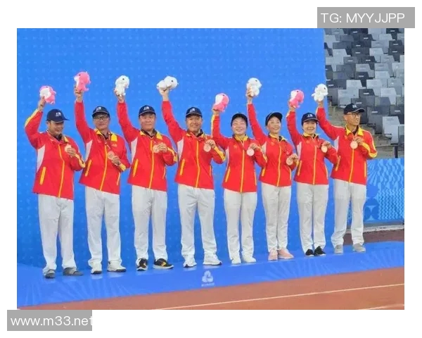 全运会特别报道：广州羽毛球队逆袭之路的奋斗与荣耀